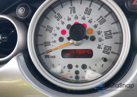 2004 Mini Cooper S из США, поврежденный, VIN WMWRE33464TD80247